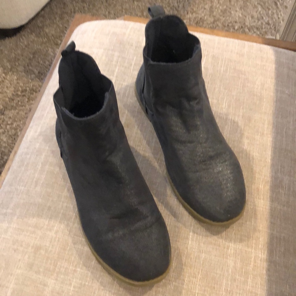 Girls boot from crazy 8